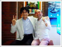 林家うん平師匠と今井久さん（パープル・シャドウズ）